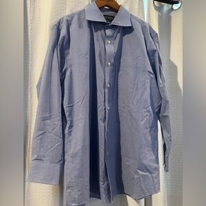 Gently worn. Blue and white checked men’s Ralph Lauren slim fit button up